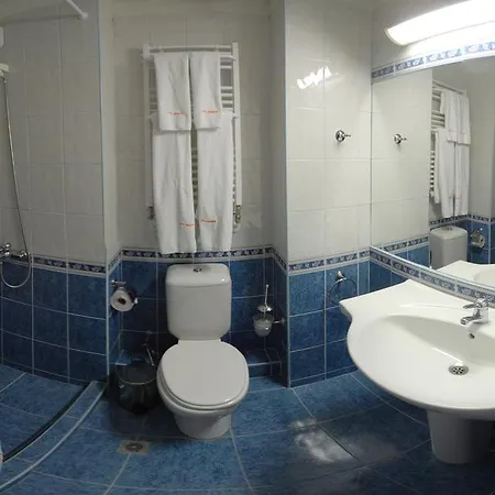 Hotel Prespa 3*